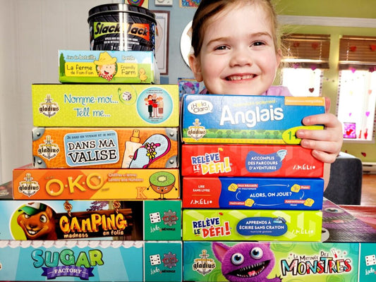 Faire une place aux jeux de société à l’heure des devoirs : la solution pour apprendre en s’amusant!